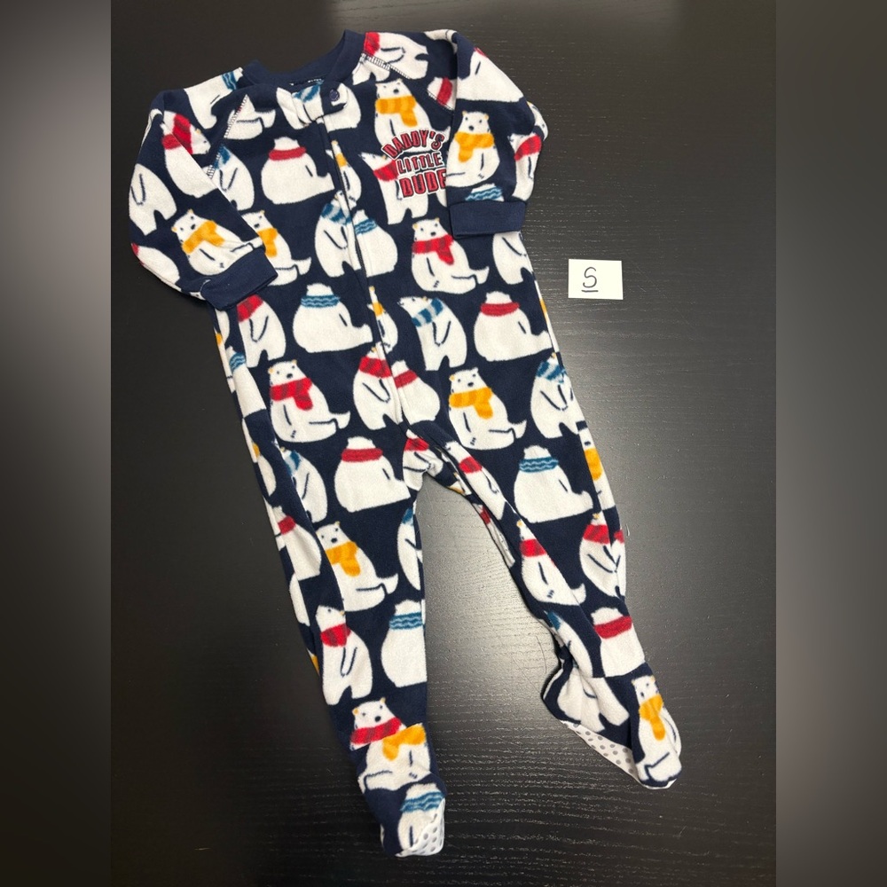 The Children's Place 9-12m Fleece Sleeper with Polar Bears